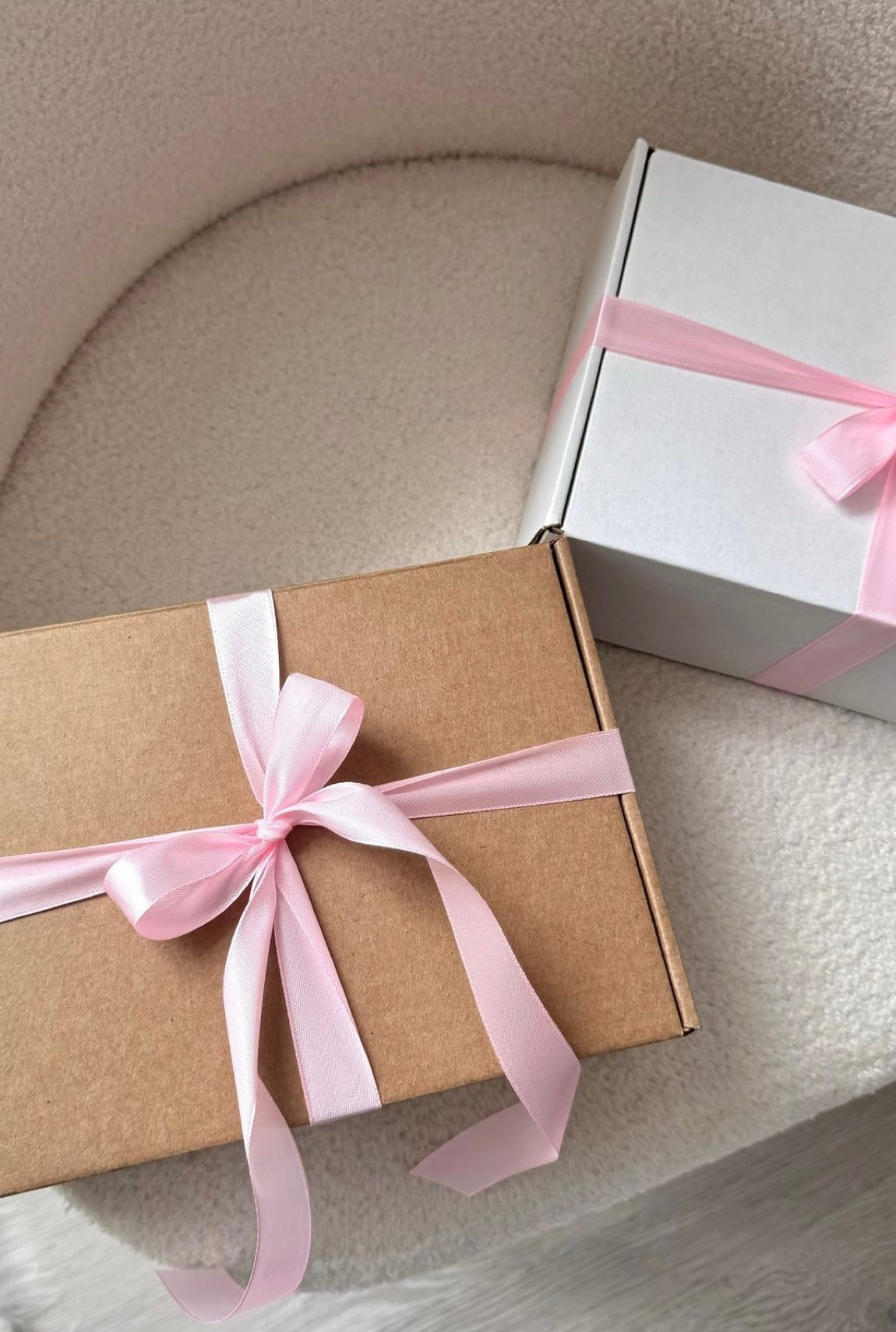 MISS EILEEN'S GIFT BOX