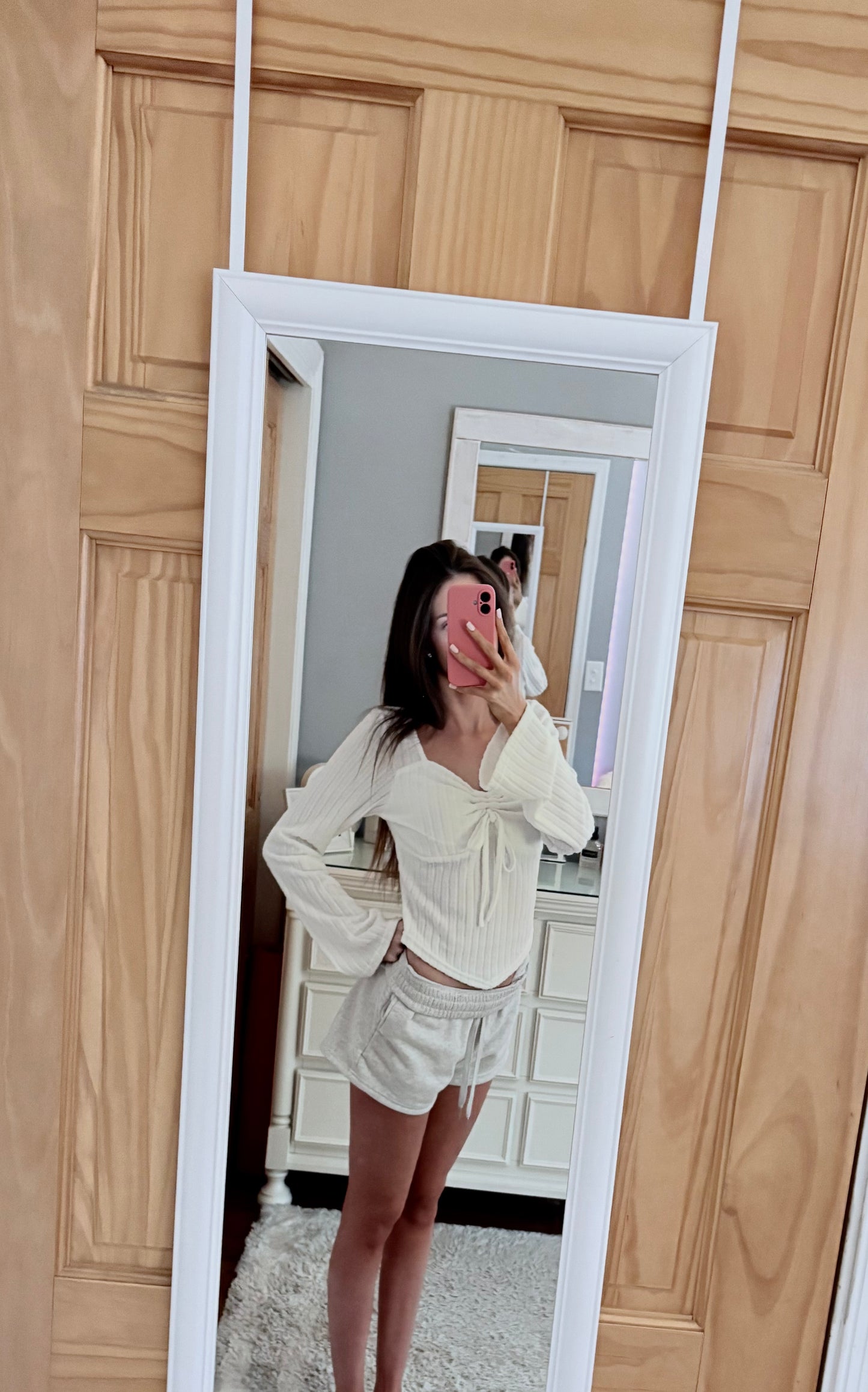 THE GRACEFUL BLOUSE